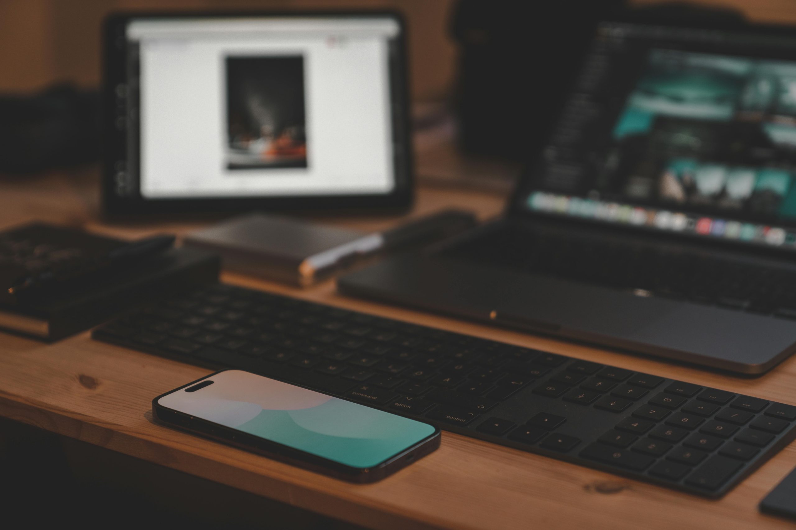 small business using multiple tools and devices for workflow management